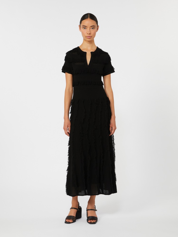 Трикотажное платье