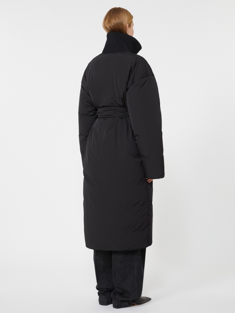 Куртка длинная